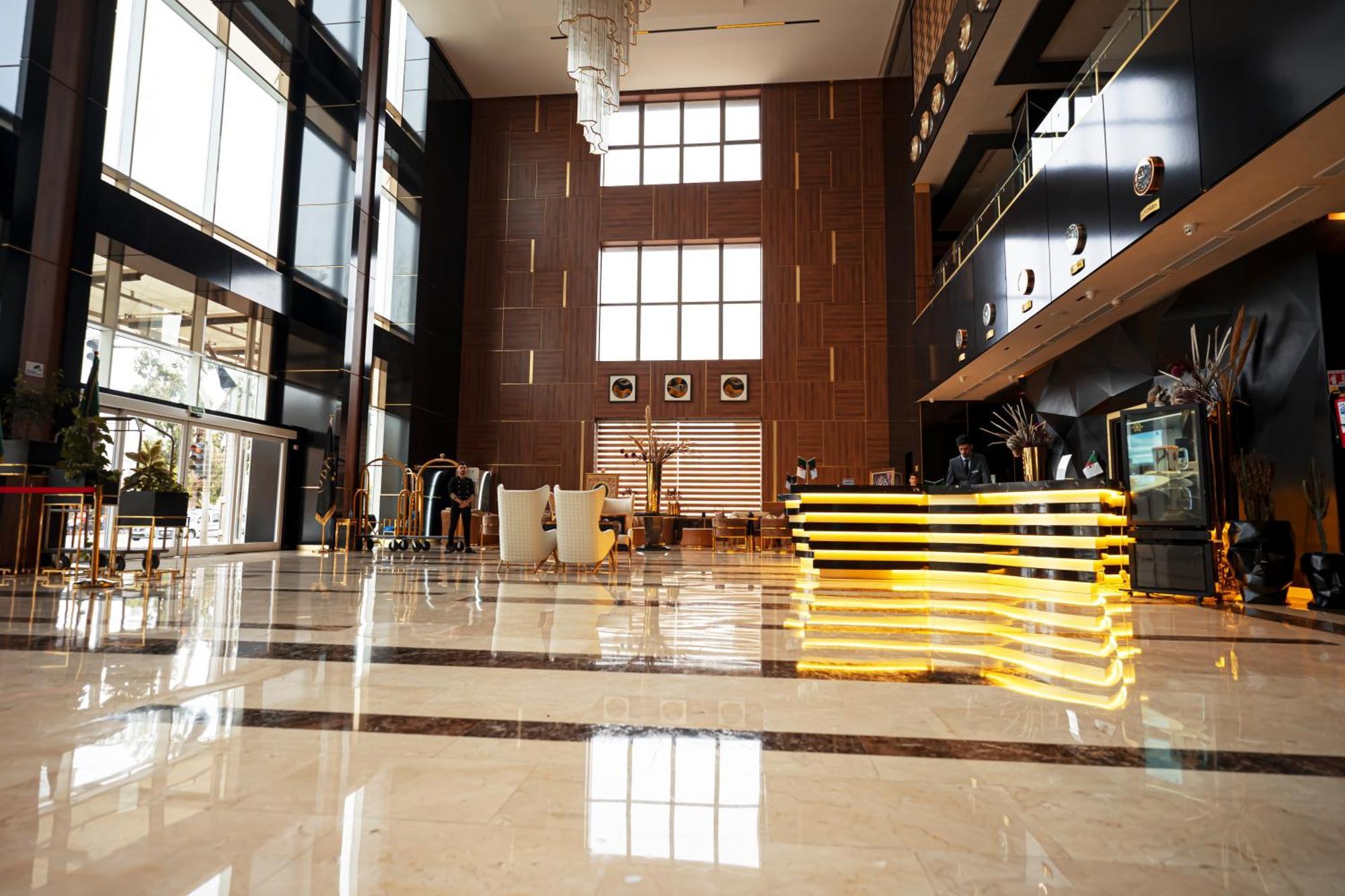 Rodina Hotel Spa & Conferences Vahran Dış mekan fotoğraf